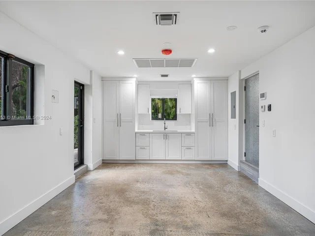 831 Cortez St, Coral Gables FL 33134