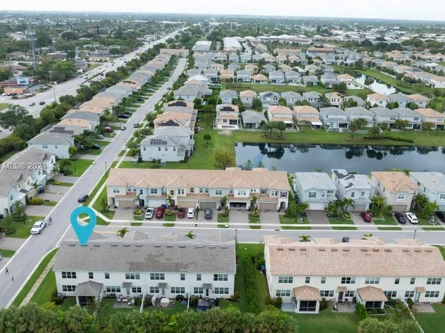 1595 Evergreen Ter, Hollywood FL 33021