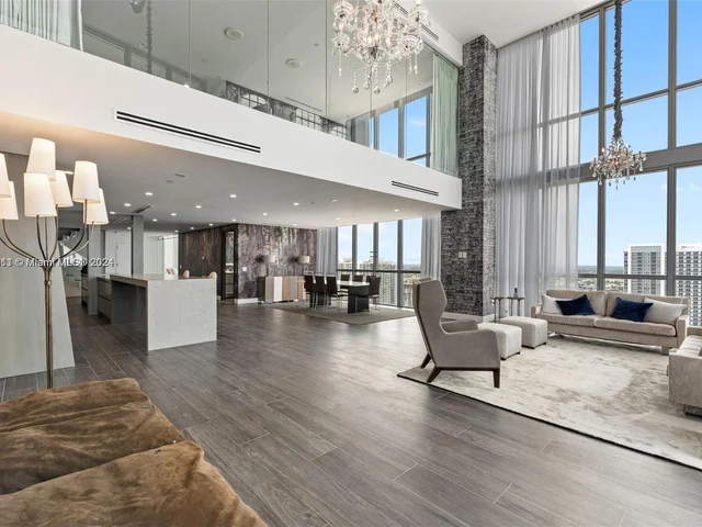 1100 Biscayne Blvd # 3507, Miami FL 33132