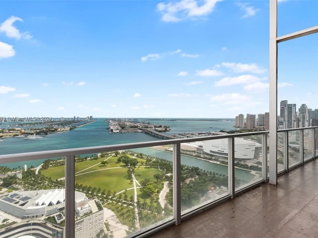 1100 Biscayne Blvd # 3507, Miami FL 33132