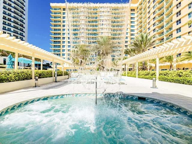 2501 S Ocean Dr # 922, Hollywood FL 33019