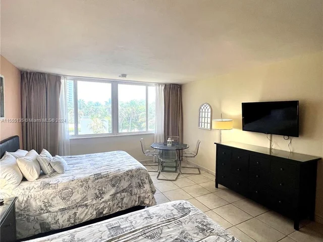 19201 Collins Ave # 242, Sunny Isles Beach FL 33160