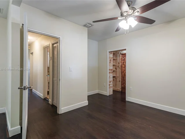 3135 SW 82nd Ave, Miami FL 33155