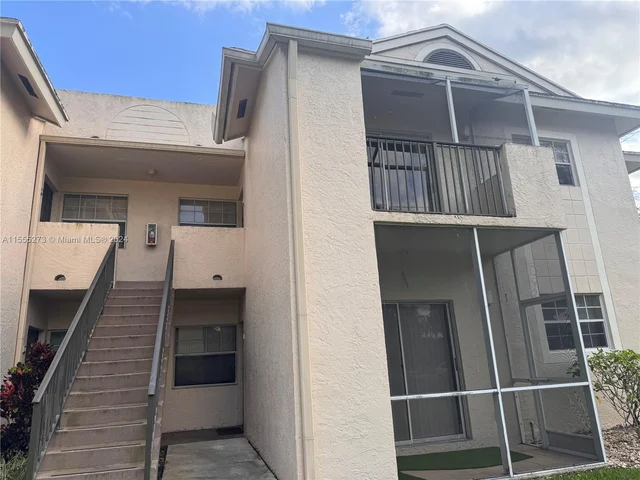 891 Cypress Park Way # P6, Deerfield Beach FL 33064