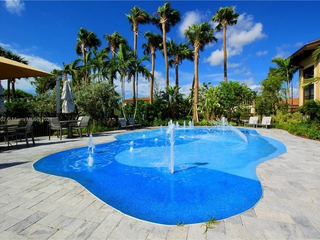 8915 Watercrest Cir W, Parkland FL 33076