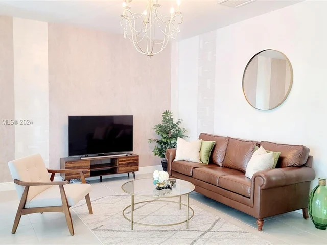 587 Sanderling Cir # 0, Deerfield Beach FL 33442