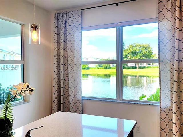 587 Sanderling Cir # 0, Deerfield Beach FL 33442