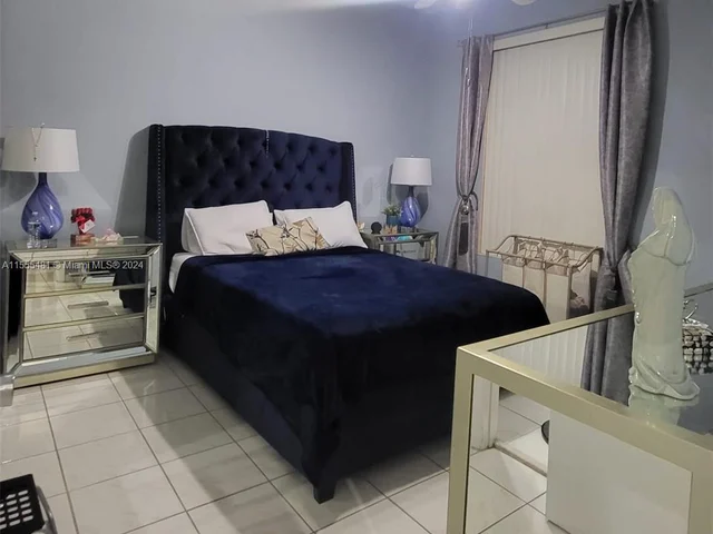 7400 W 20th Ave # 213, Hialeah FL 33016