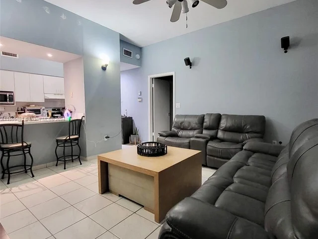 7400 W 20th Ave # 213, Hialeah FL 33016