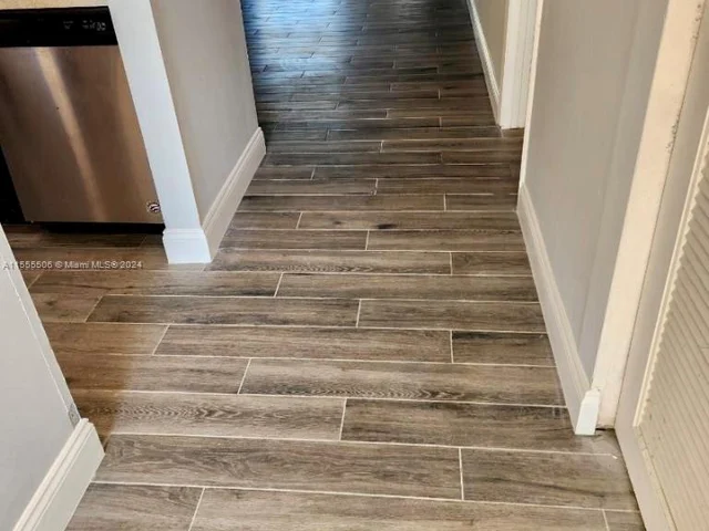 8765 Azalea Ct # 202, Tamarac FL 33321