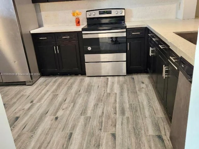 8765 Azalea Ct # 202, Tamarac FL 33321