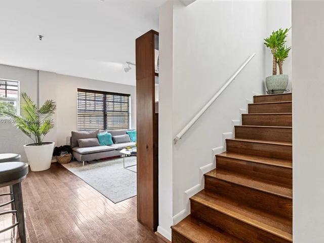 1255 Pennsylvania Ave # 110, Miami Beach FL 33139