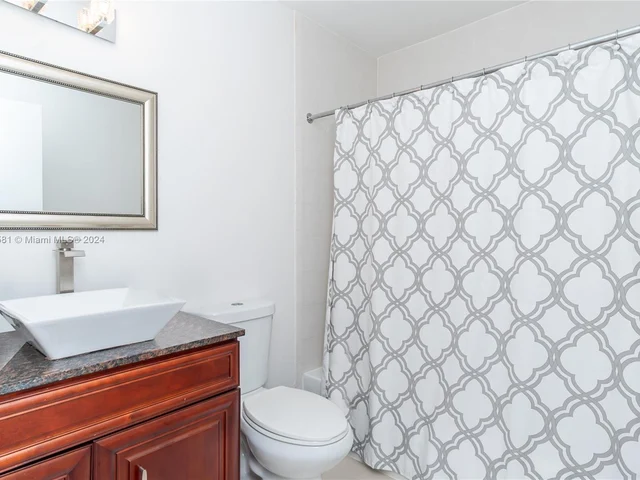 15531 SW 35th Ter, Miami FL 33185