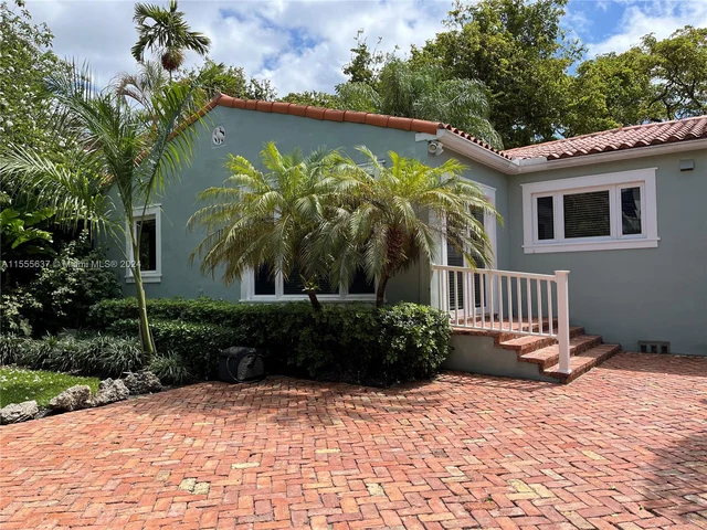 317 Fluvia Ave, Coral Gables FL 33134