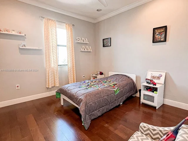 9074 SW 36th St, Miramar FL 33025