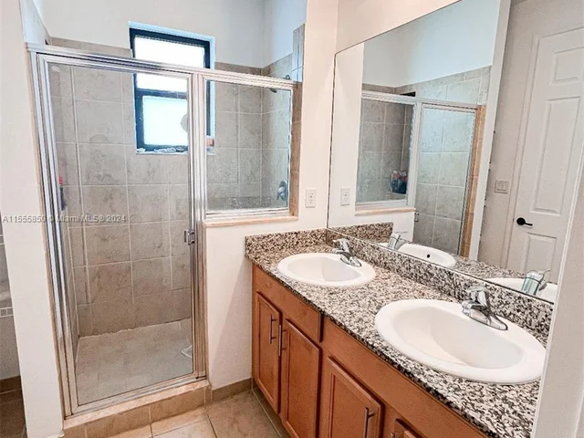 9074 SW 36th St, Miramar FL 33025