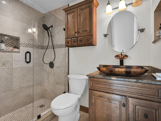 8381 NW 4th St, Pembroke Pines FL 33024