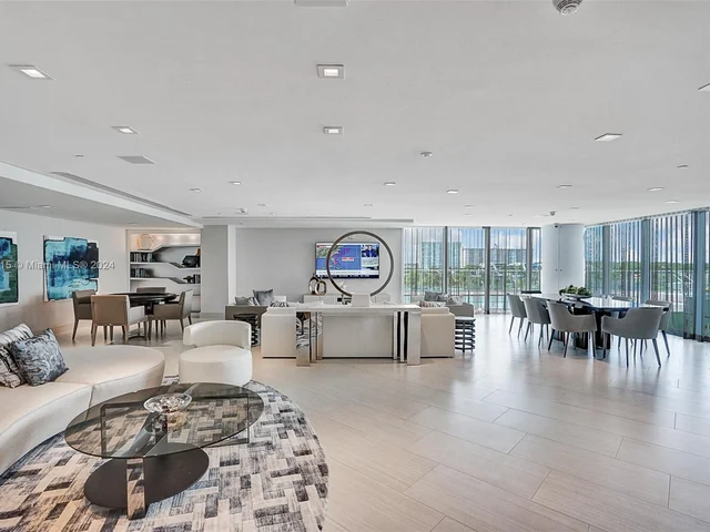 330 Sunny Isles Blvd # 2205, Sunny Isles Beach FL 33160