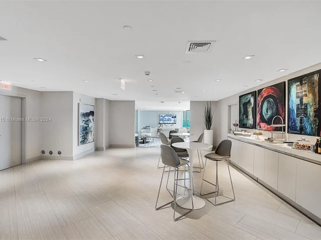 330 Sunny Isles Blvd # 2205, Sunny Isles Beach FL 33160