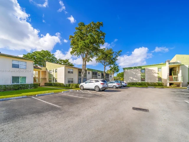4149 NW 90th Ave # 202, Coral Springs FL 33065