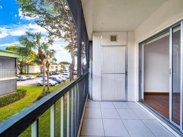 4149 NW 90th Ave # 202, Coral Springs FL 33065