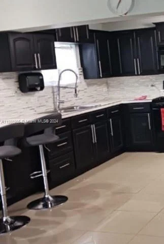 9860 SW 48th St, Miami FL 33165