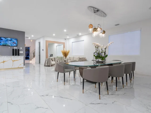 7430 NW 97th Pl # 0, Doral FL 33178