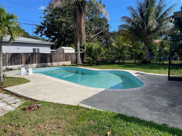 115 Virginia RD # 115, Hollywood FL 33023