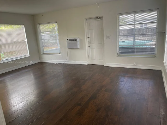 115 Virginia RD # 115, Hollywood FL 33023