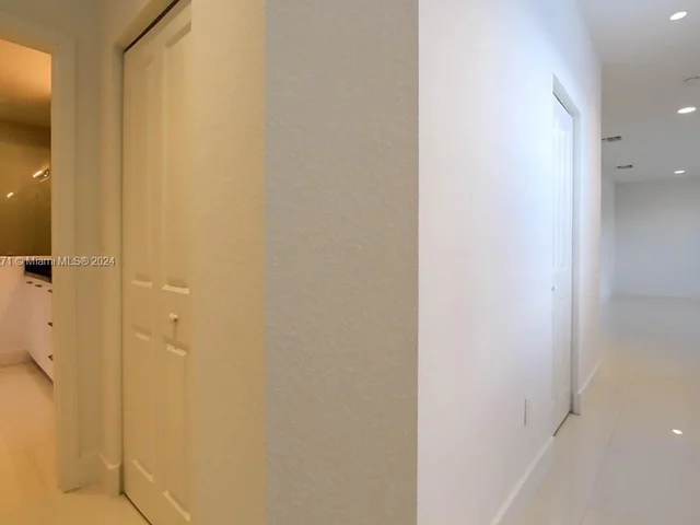 15545 SW 12th Ter, Miami FL 33194