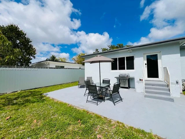 210 NW 126th St # 210, North Miami FL 33168