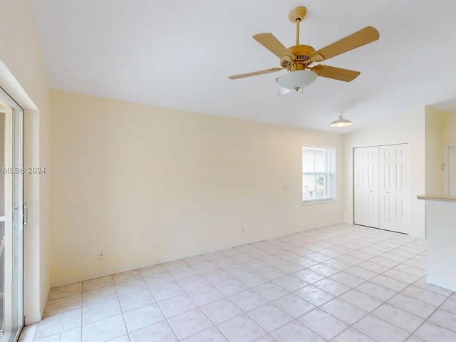 1994 Pisces Ter, Weston FL 33327