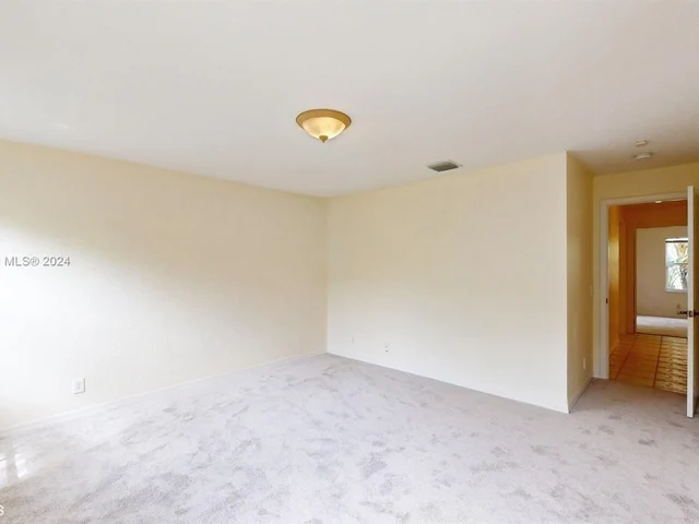 1994 Pisces Ter, Weston FL 33327