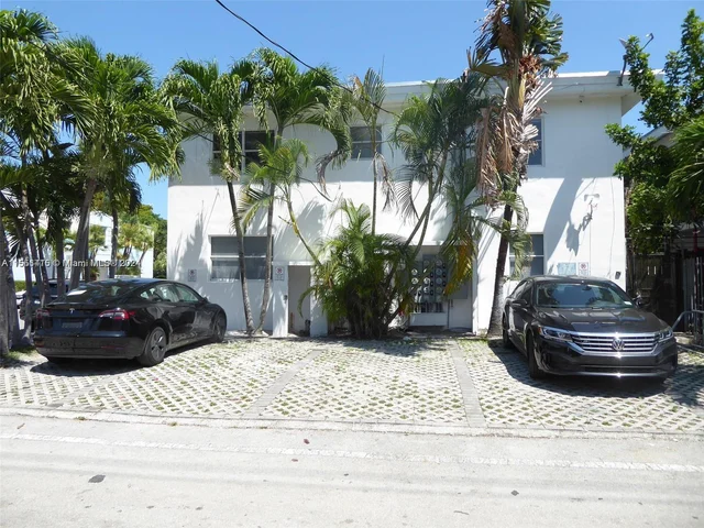 1000 7th St # 6, Miami Beach FL 33139