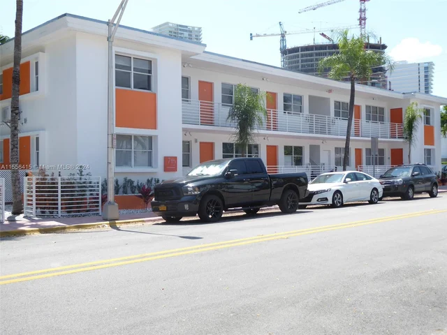 1000 7th St # 6, Miami Beach FL 33139