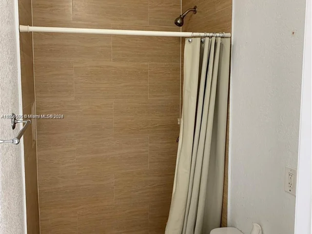 14223 SW 153rd Ter # 1, Miami FL 33177