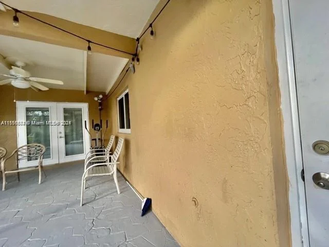 9240 SW 56th St, Cooper City FL 33328