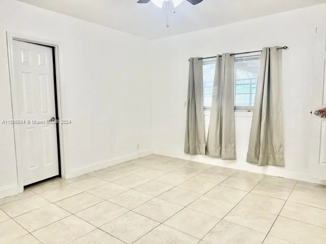 9240 SW 56th St, Cooper City FL 33328