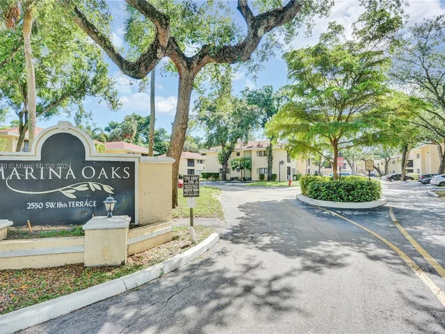 2445 SW 18th Ter # 503, Fort Lauderdale FL 33315