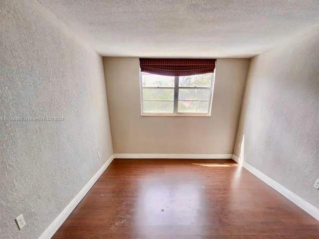 12590 NE 16th Ave # 209, North Miami FL 33161