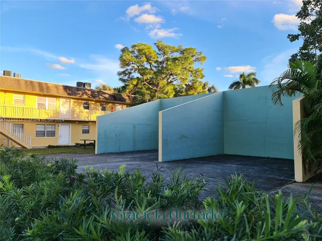 5162 NE 6th Ave # 306, Oakland Park FL 33334