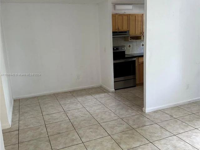 1801 S Treasure Dr # 102, North Bay Village FL 33141