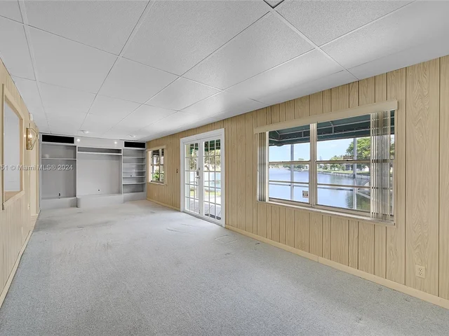 6801 NW 58th Ct, Tamarac FL 33321