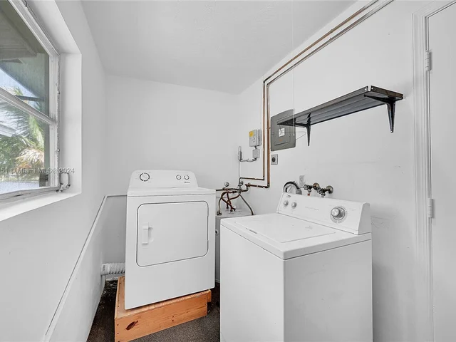 6801 NW 58th Ct, Tamarac FL 33321