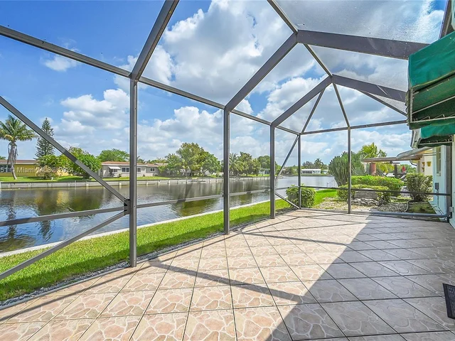 6801 NW 58th Ct, Tamarac FL 33321