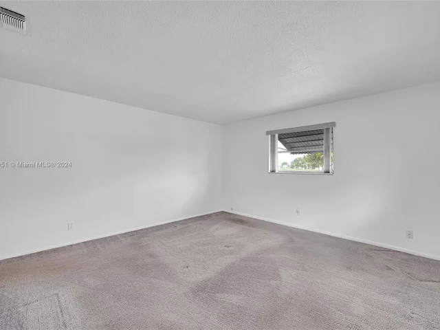 6801 NW 58th Ct, Tamarac FL 33321