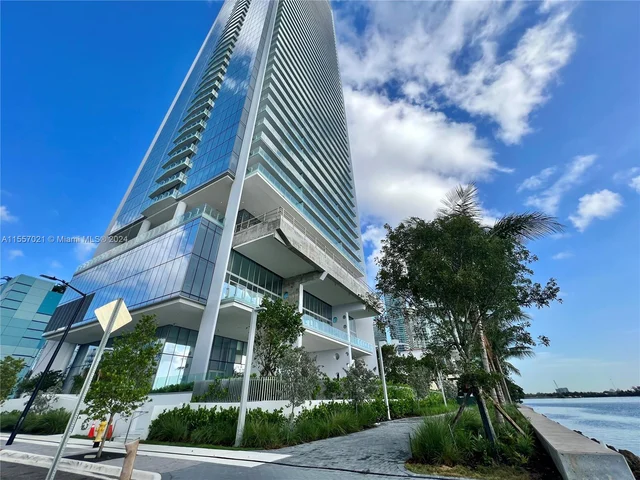 700 NE 26 Ter 2705 # 2705, Miami FL 33137