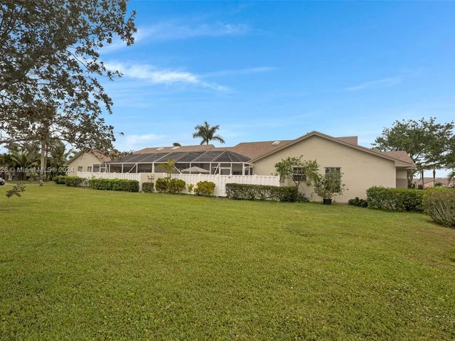 9496 Boca Gardens Pkwy # A, Boca Raton FL 33496
