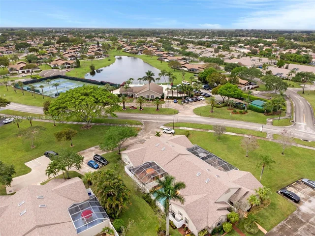 9496 Boca Gardens Pkwy # A, Boca Raton FL 33496