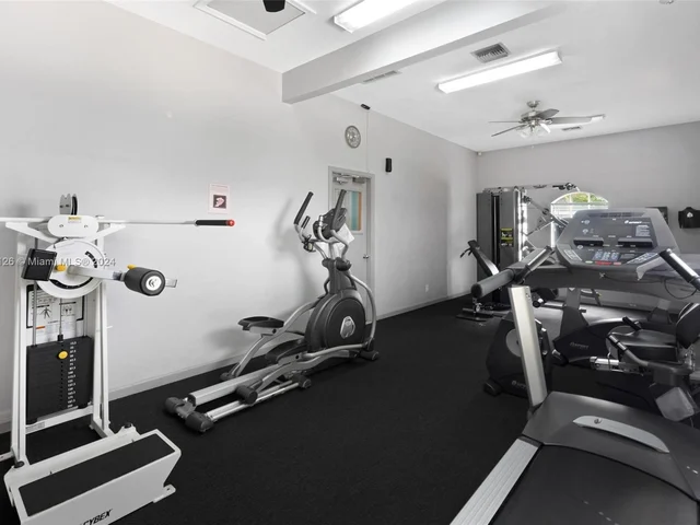 9496 Boca Gardens Pkwy # A, Boca Raton FL 33496